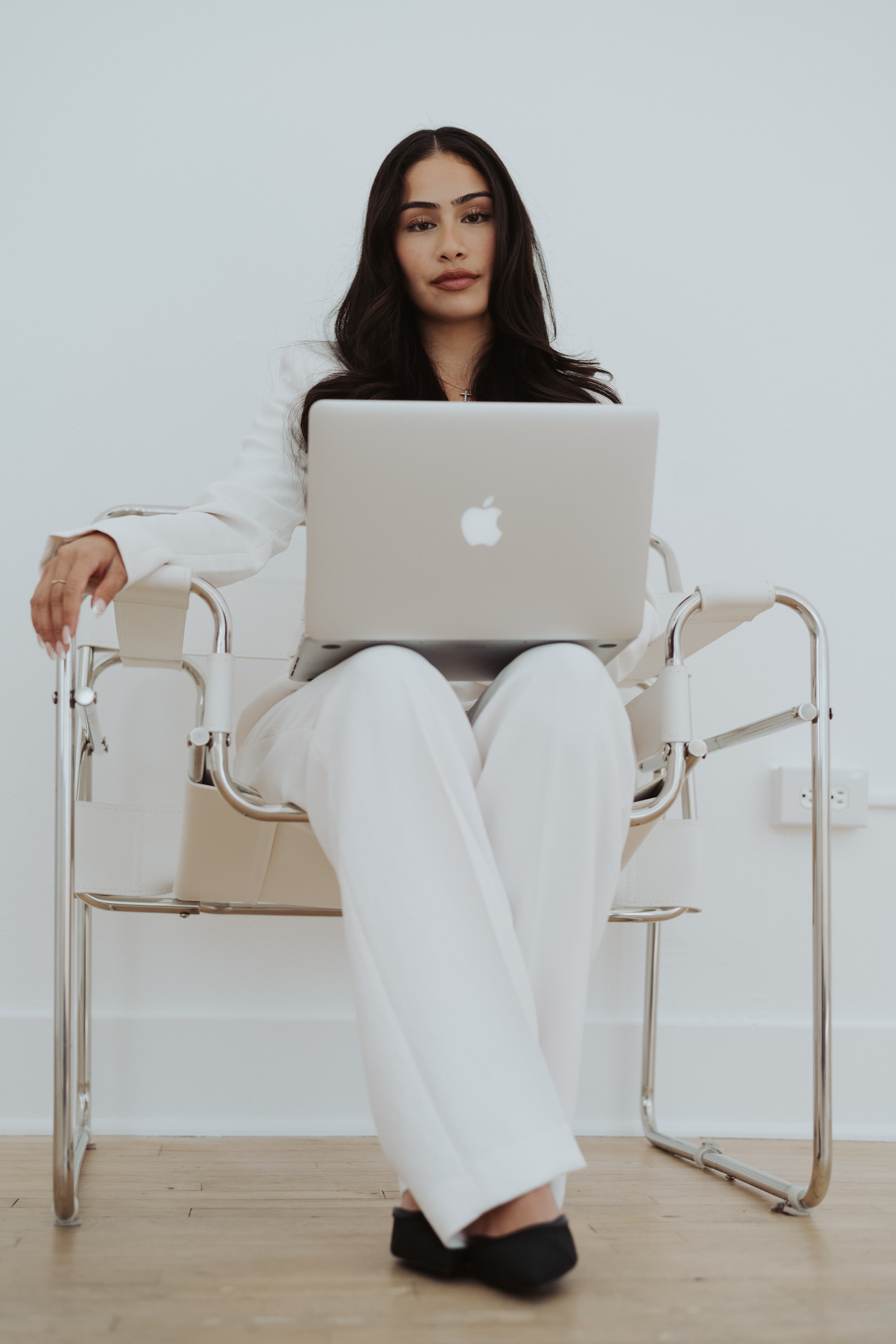 Marika Canda - Sales & Mindset Coach